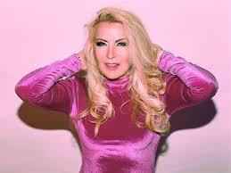 LIAN ROSS

